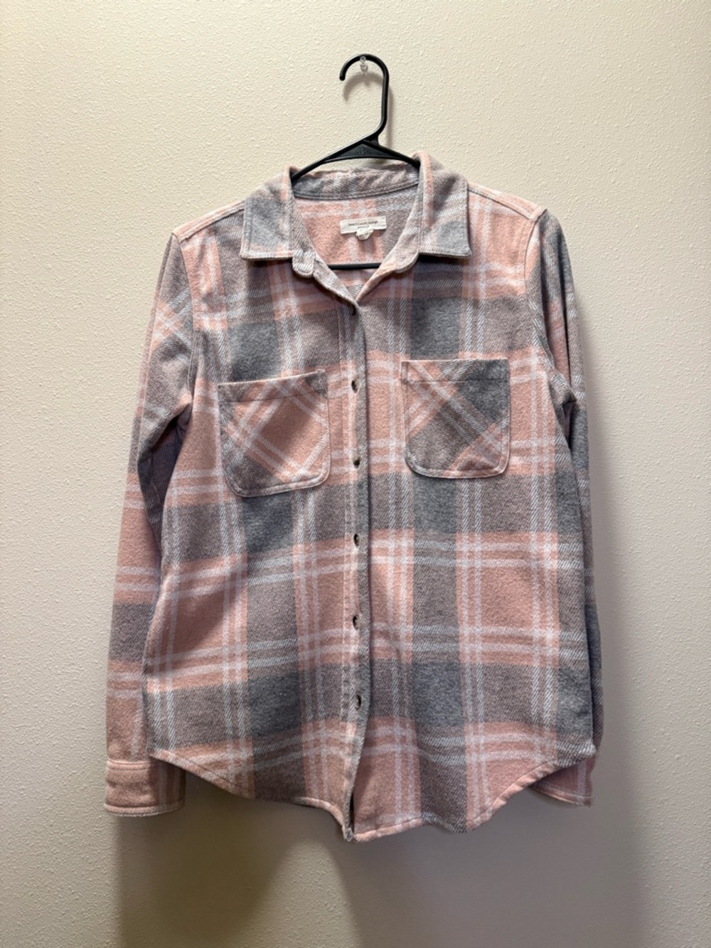 beachlunchlounge Pink & Gray Plaid Lightweight Button-Up